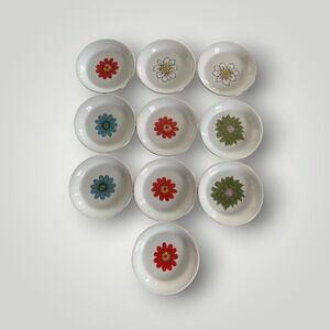 Creative Japan Groovy Floral Daisy Butter Pats Set 10 White MCM Vintage Kitsch